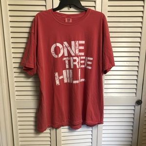 One tree hill t shirt